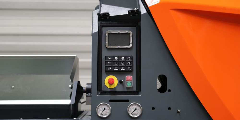 FHS 250 worm pump with central control unit